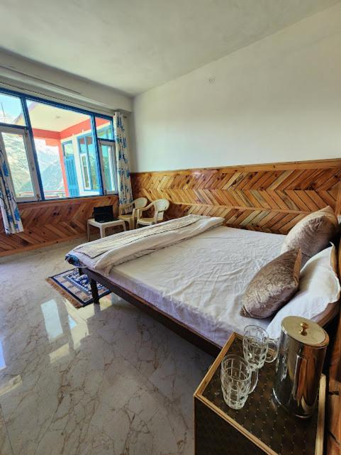 Safarnama Retreat Homestay - All Rooms With Mountain View Калпа Екстер'єр фото